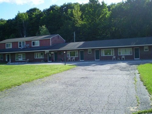 Ladd Brook Inn Pownal Exterior foto